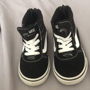 Vans with zip toddler size 6